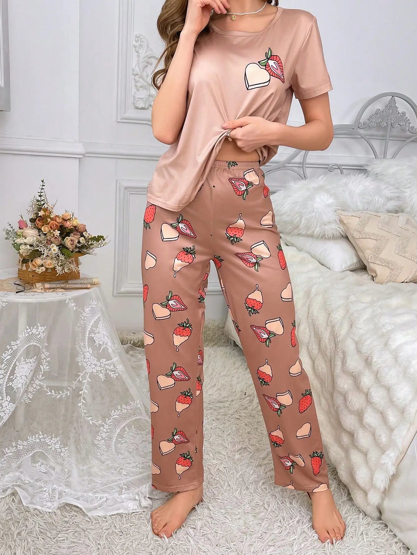 Women's Short Sleeve Pajama Set with Strawberry & Heart Print