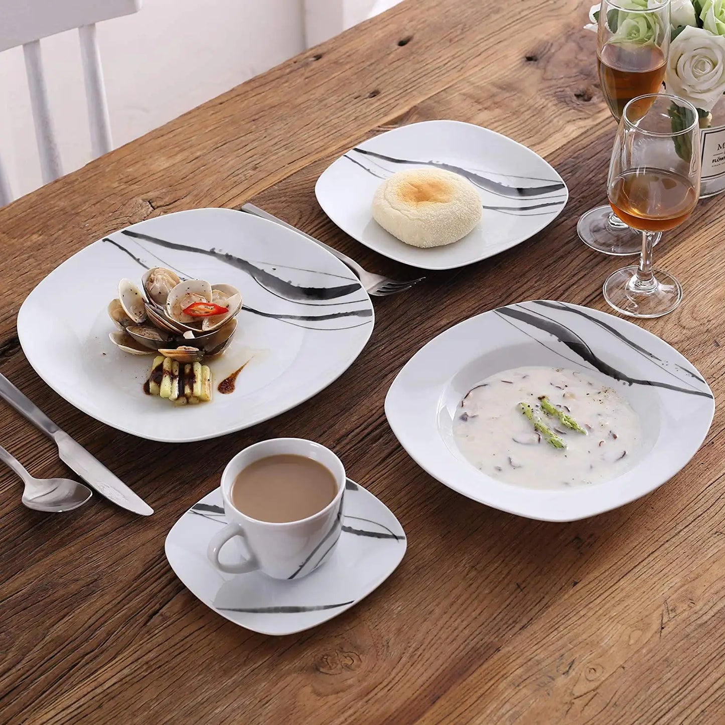 . 30/60-Piece Porcelain China Ceramic Dinner Set with Cups Saucers Dessert Plates Soup Plates Dinner Plates Set