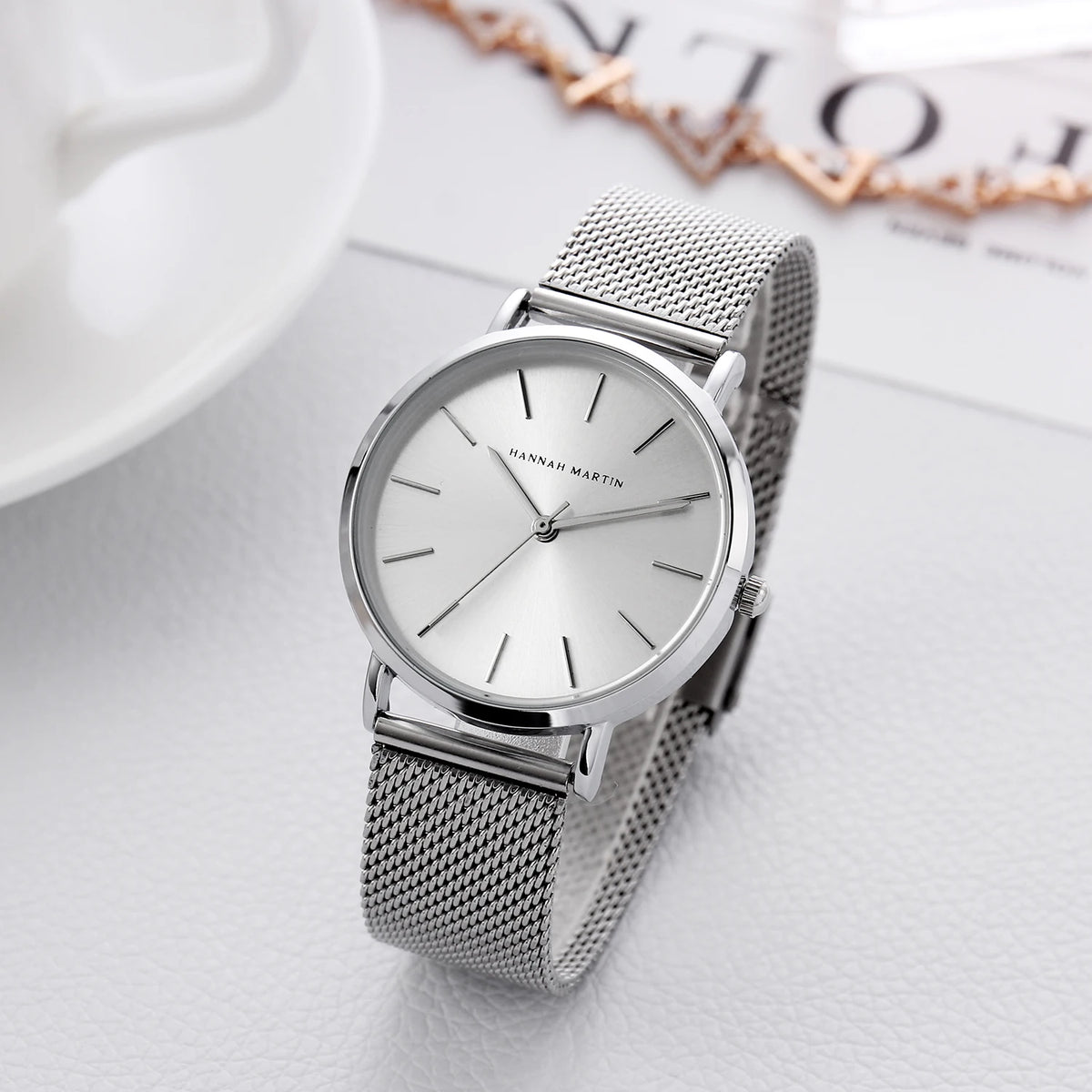 . Top Brand Hot Selling Quartz Watch Women Simple Elegant Steel. 36mm .Clock Banquet Matching & Work Leisure .
