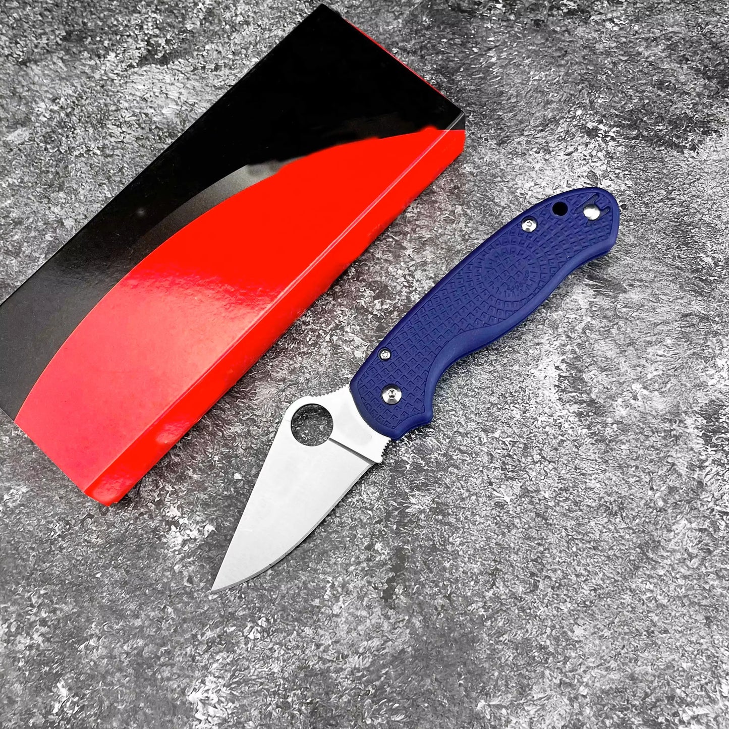 Outdoor folding knife, small straight knife .