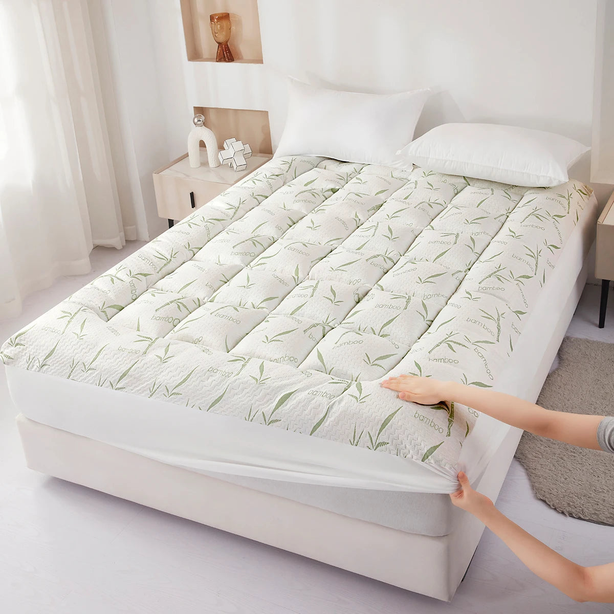 Cooling Mattress  Made Of Bamboo Fibers  With A Thick Cooling Pad Design  Suitable For Mattresses With Thickness Ranging From 8 To 21 Inches  As Well As Pillow Top Covers