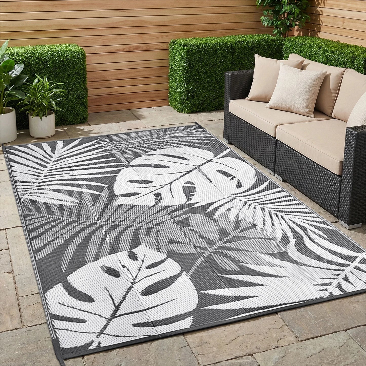 Outdoor Area Rug 8X10 Navy/Ivory,