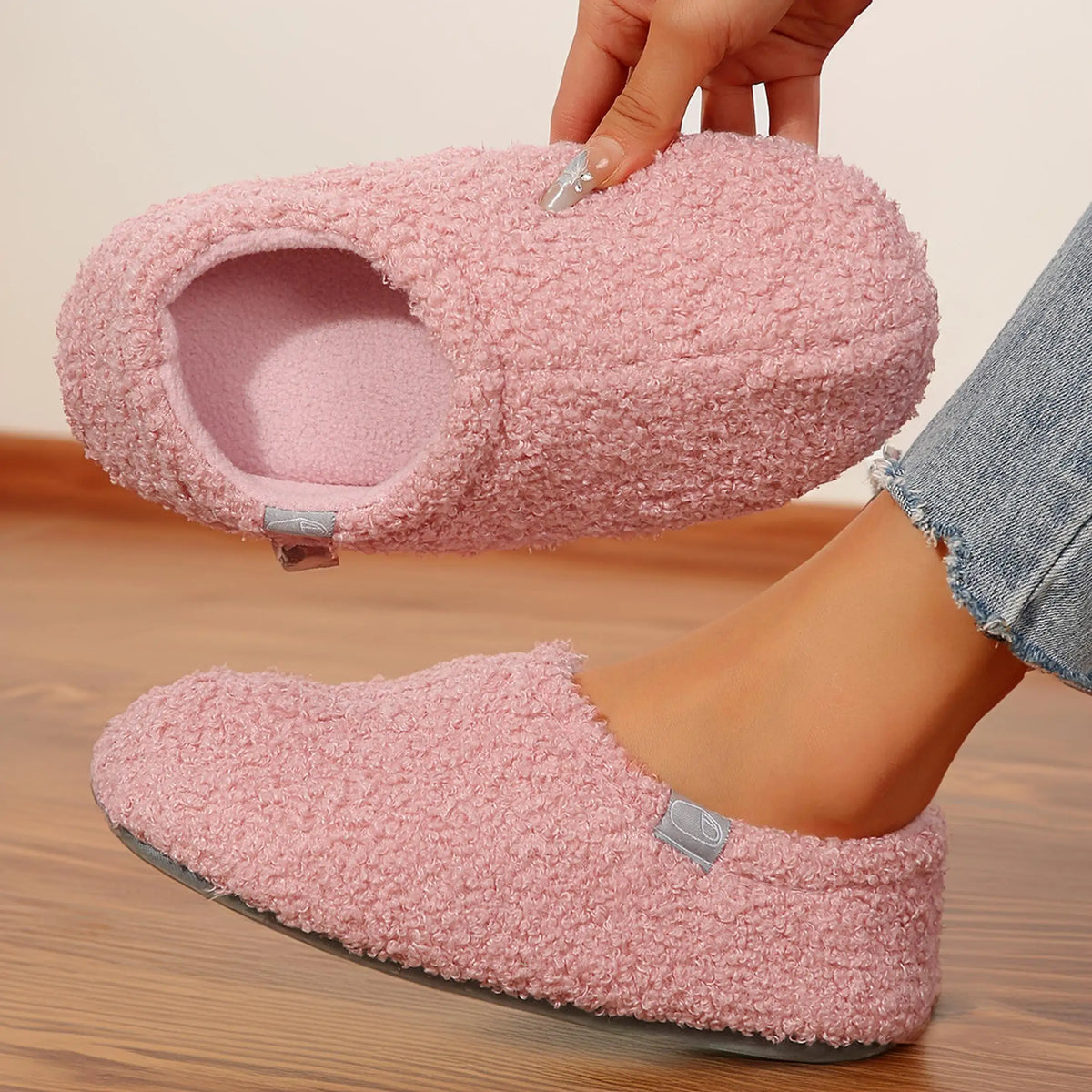 Women's Fuzzy Memory Foam Slippers Warm Cozy .